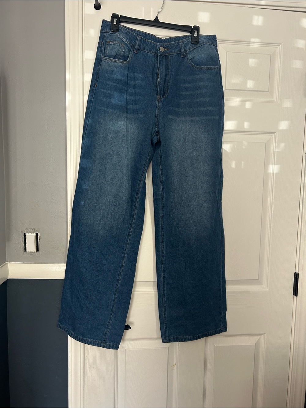 Women’s Boot Cut Jeans in Medium Blue